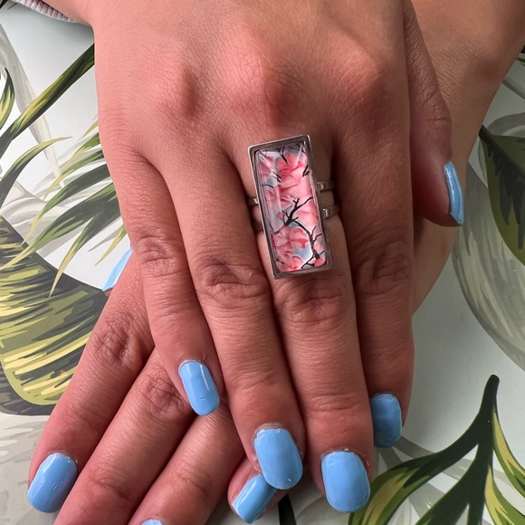 Floral Retro Rectangular Statement Rings, Cottagecore Flower Rings - Picture 10 of 16